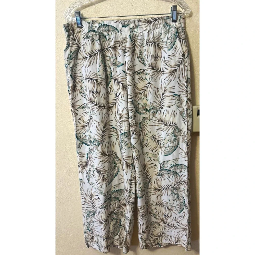 J. Jill Women's Beige Green Floral Cropped Straight Pants Relaxed M Tall